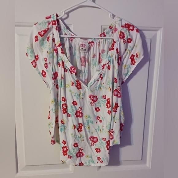 Hollister Tops - Hollister Womens Floral top/Sz M